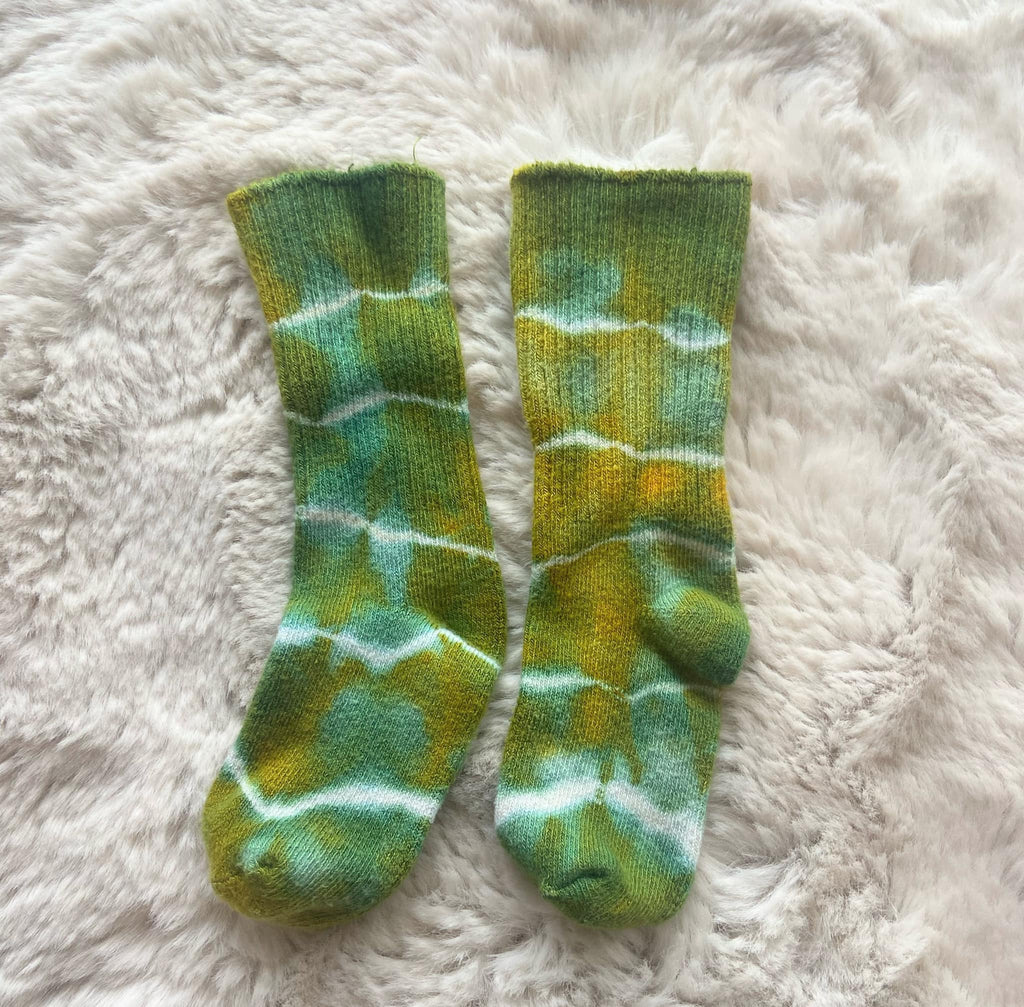 Bamboo blend socks- youth size 4